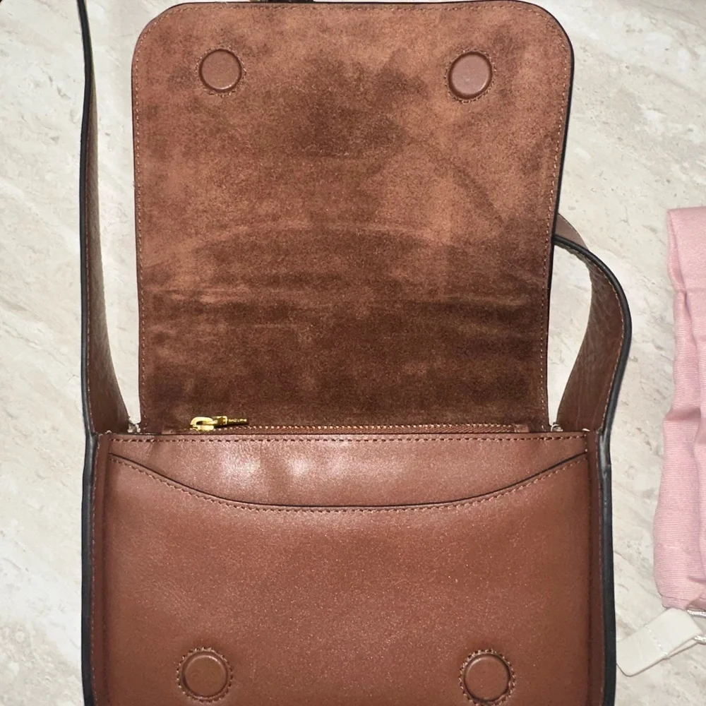 RADLEY LONDON Dark Brown Leather Crossbody with Gold Hardware